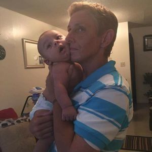 Meet your Posher, Ronnie roy